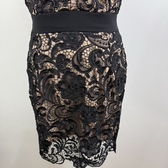 Dress the Population Ava Black Lace Mini Dress Medium Plunge V Neck Whimsigoth - Picture 6 of 16